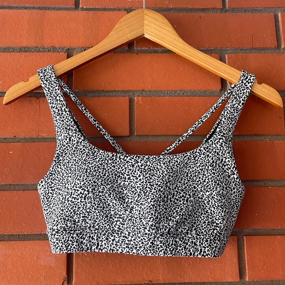 ATHLETA  Women Exhale Animal Print Sports Bra Black White   Size XS - Picture 1 of 4